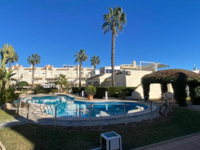 Residencial cerca del centro comercial la Zenia AQ-119 ELVIRA HOME